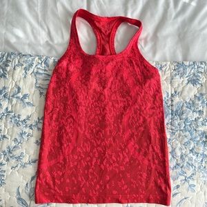 Lululemon Swiftly Tech Racerback Tank Top 2.0 - Covered Camo Red Rock /Flare